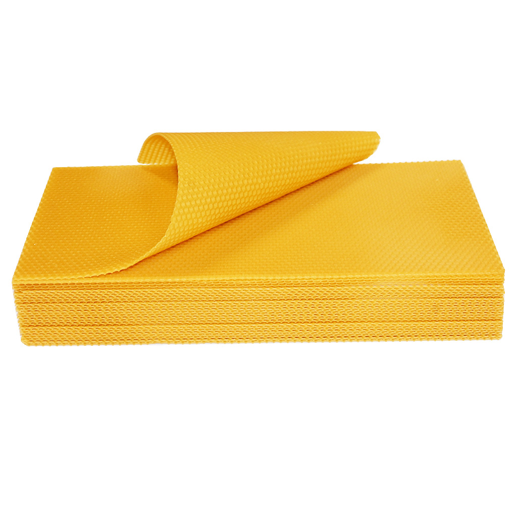 Medzistienky z včelieho vosku Langstroth 2/3 (159) - 424x136 mm