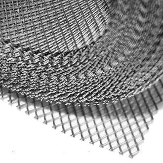 Včelársky ťahokov - pozink, oko 4 mm, rola 0,42 × 10 m