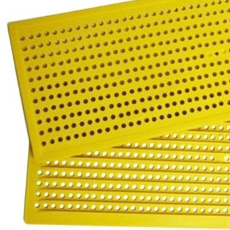 Pylochytová mriežka široká 408x148 mm, priemer otvoru 4,8 mm